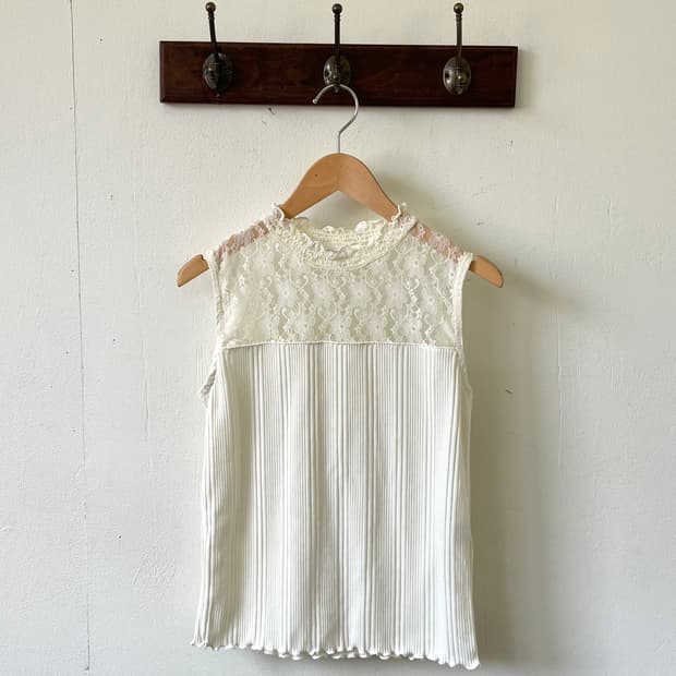 COLZA 화이트 슬리브리스