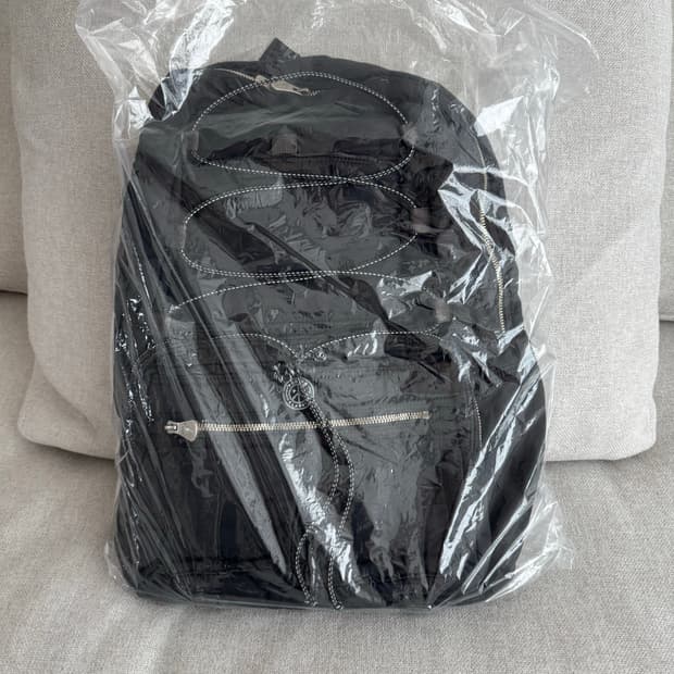 포터클래식 슈퍼나일론 데이팩 블랙 (PC 각인 버전)