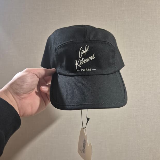 [새상품] 메종키츠네 카페 키츠네 5P 캡 블랙
