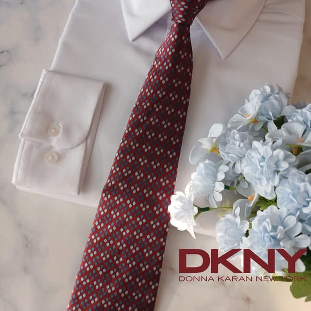 DKNY 실크 레드 지오메트릭 넥타이 9.6cm A+등급 A19145
