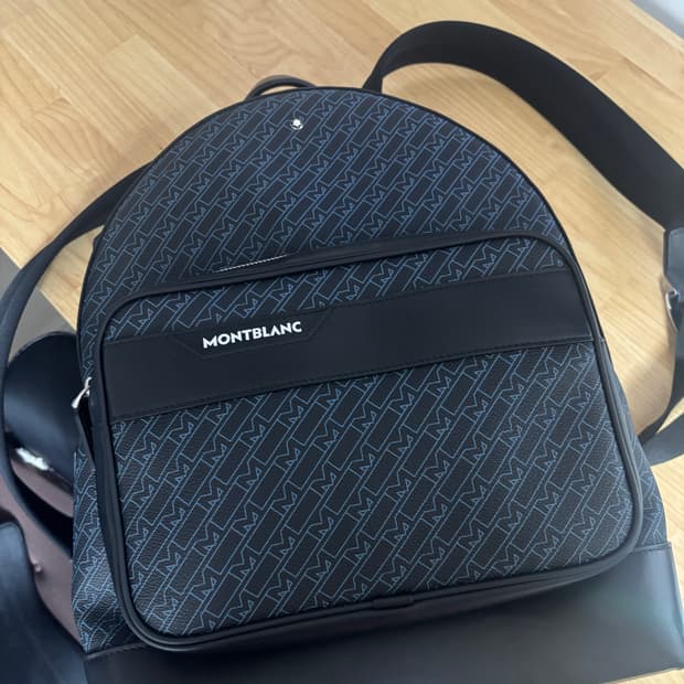 몽블랑 백팩 새상품