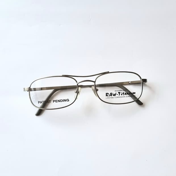 데드스탁 On-Guard RAW-TITANIUM 안경테 666