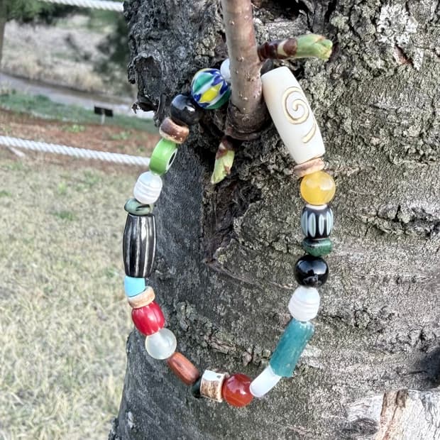 핸드메이드 빈티지무드 비즈 팔찌