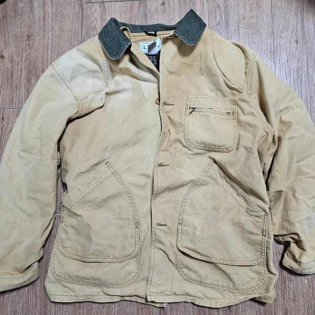 엘엘빈 헌팅자켓 판매합니다.