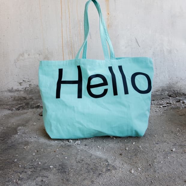 헬로듀드 토트백 민트 삽니다