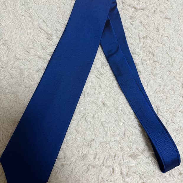 꼼데가르송 옴므듀 넥타이 