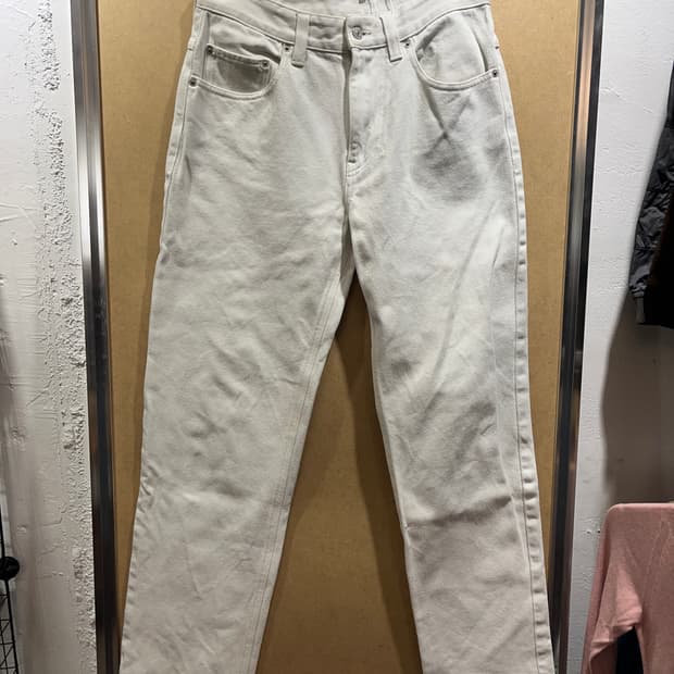 마틴로즈 x 나파피리 화이트 진