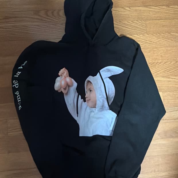 아크메드라비 후드티
