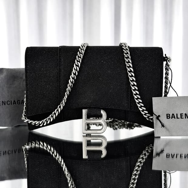 발렌시아가 아워글래스 체인 WOC 글리터 블랙