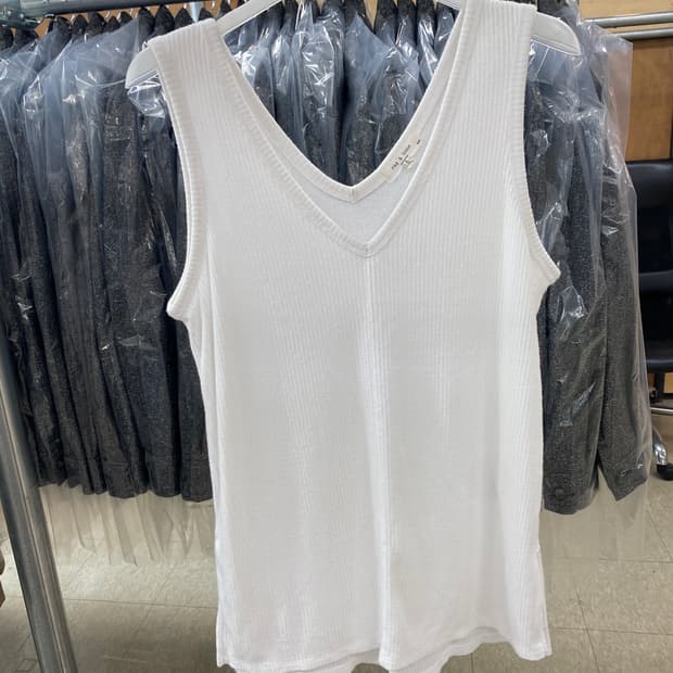 Rag & Bone 화이트 골지 브이넥