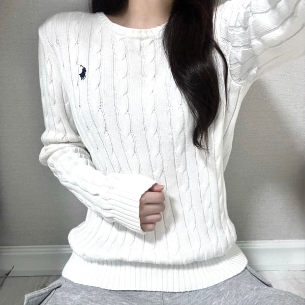 여성M/폴로 니트/화이트/네이비/라운드넥/꽈배기/케이블/긴팔