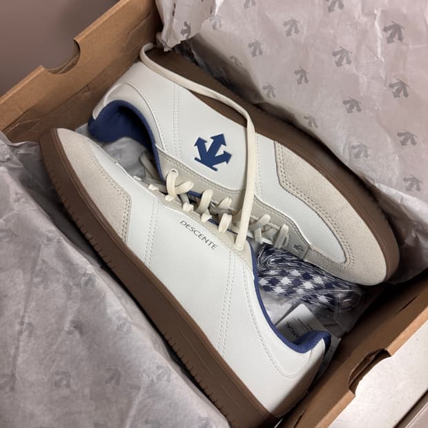 (새상품) 데상트 엣지코트 280 