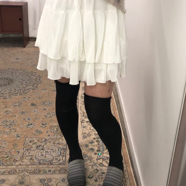 화이트 밴딩 캉캉 스커트