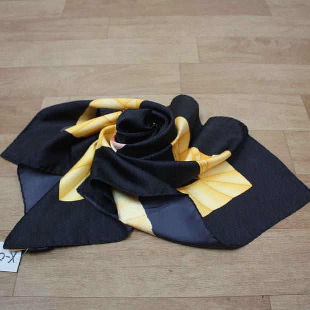 X-0/불가리 정품 여성용 실크 사각 스카프