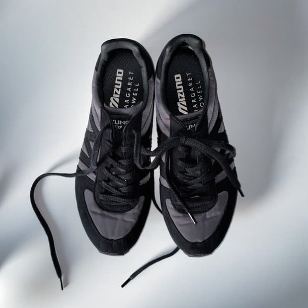 미즈노x마가렛호웰 M-LINE 스니커즈