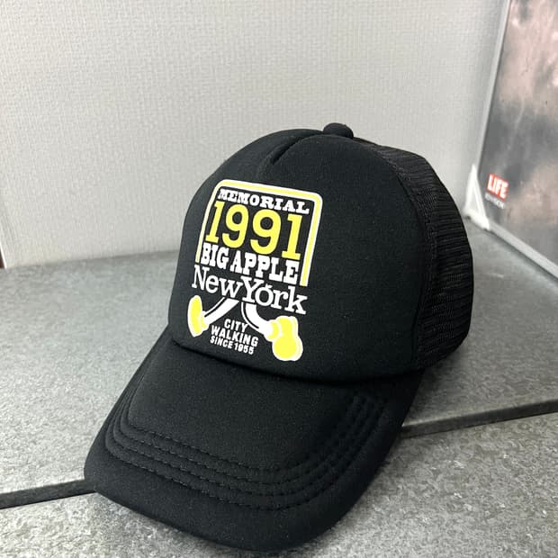 BEAMS-BIG APPLE 1991 MESH CAP 