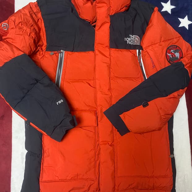 노스페이스 아스가드 구스다운