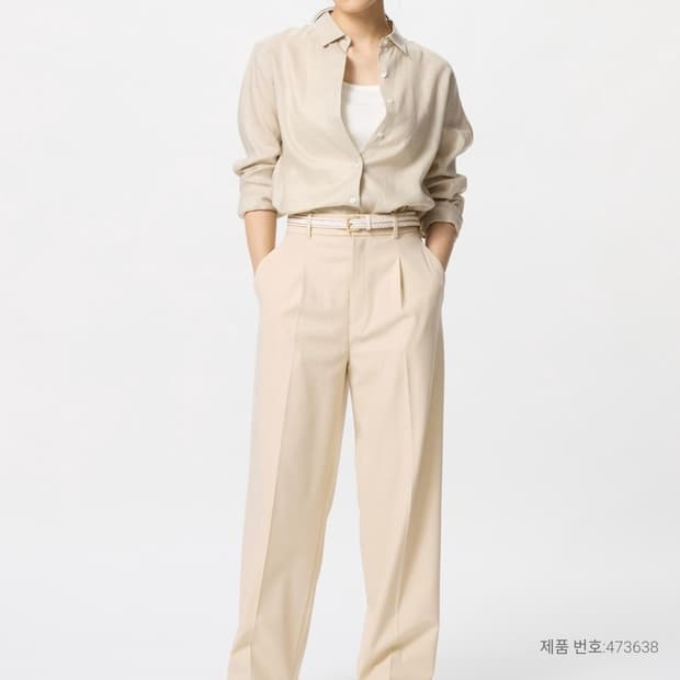 유니클로 턱와이드슬랙스 베이지 새상품