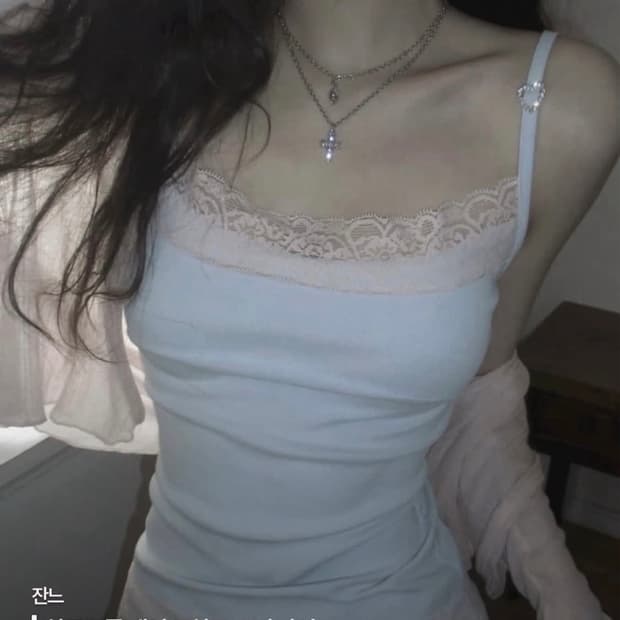 잔느 민트 나시 새상품 하트드롭 레이스 하트 큐빅 나시