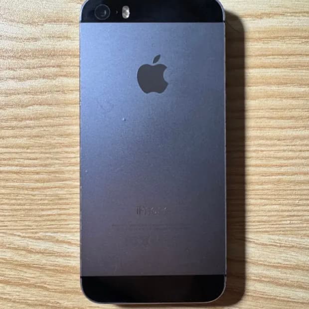 아이폰 5s 16기가 블랙 팝니다