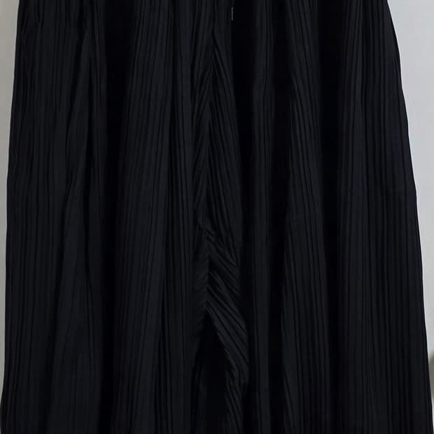 Sillage 서큘러 플리츠 팬츠 블랙, Free 사이즈