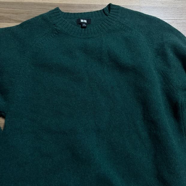 유니클로 램스울크루넥스웨터