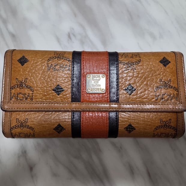 MCM 비세토스 장지갑