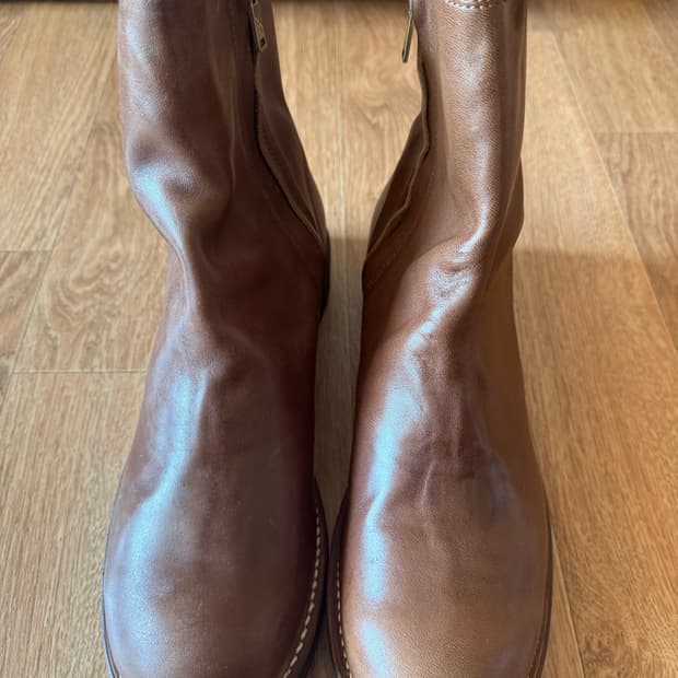 롤링덥트리오 캐스퍼 브라운 홀스 프론트US9