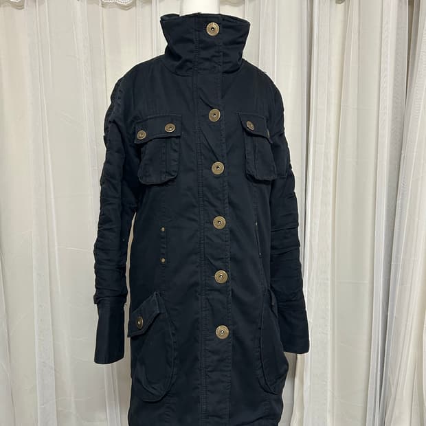 Y2k 블랙 하이넥 셔링 자켓 