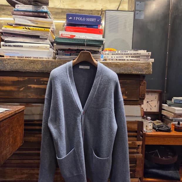 비이커 램스울 카디건