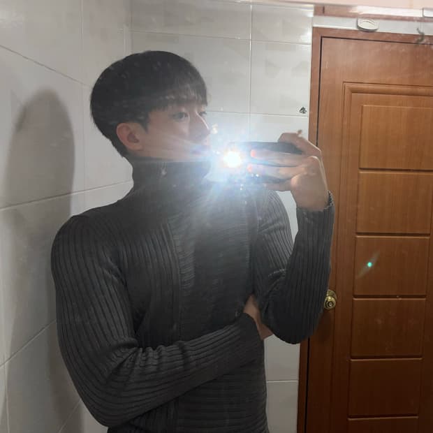 ARMANI 꼴레지오니 비대칭 하이넥 투웨이 니트 집업