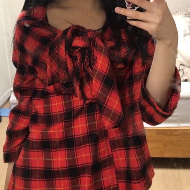 꼼데가르송 체크 리본 탑