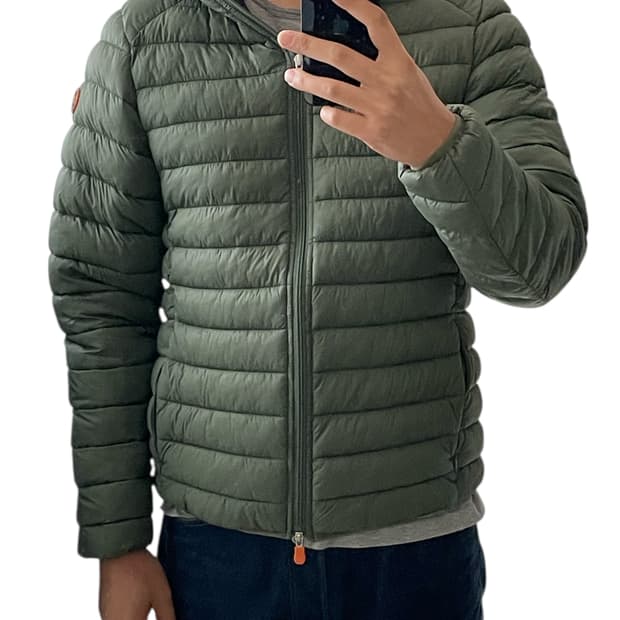 세이브더덕 경량 패딩 L사이즈 팝니다.