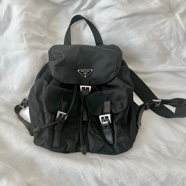 프라다 테수토 백팩 스몰 사이즈 정품
