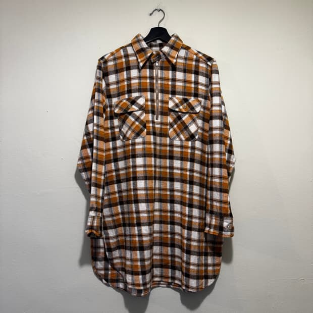 south2west8 하프집업 셔츠