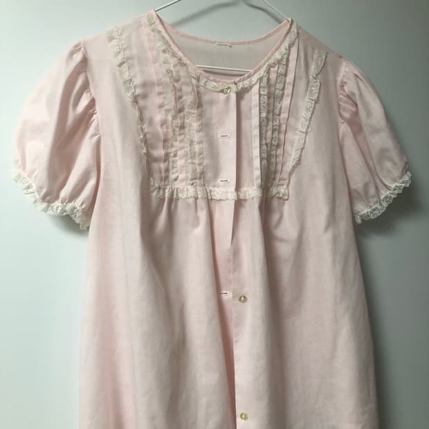 핑크 레이스 블라우스