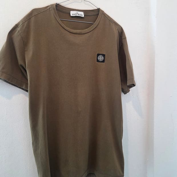 스톤아일랜드 반팔티셔츠 