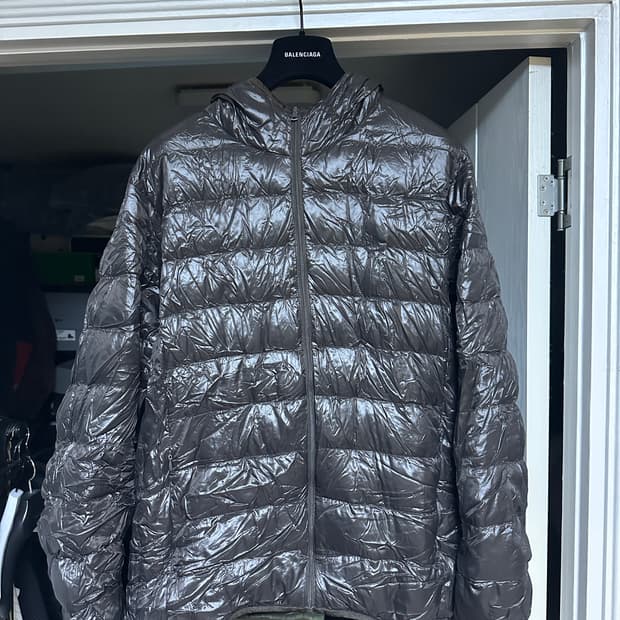 [XL] 유니클로 경량 패딩 다크 브라운