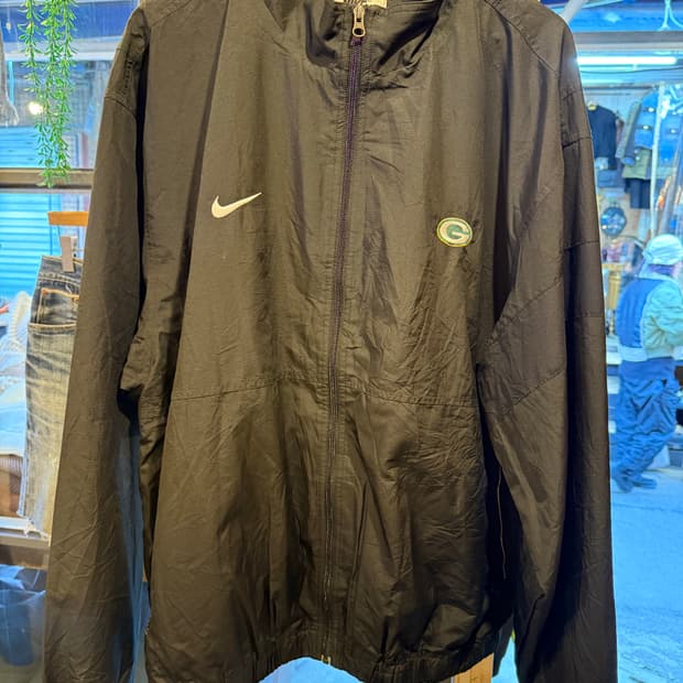 나이키 블랙 바람막이