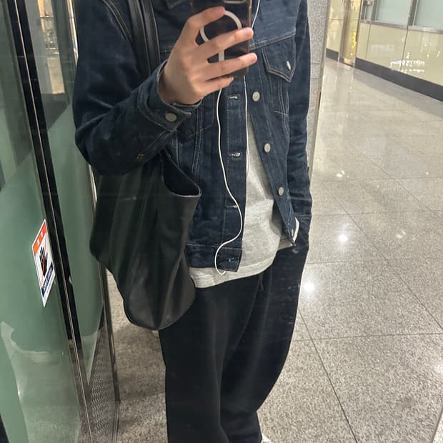 스펠바운드 3rd 타입 데님 트러커 자켓
