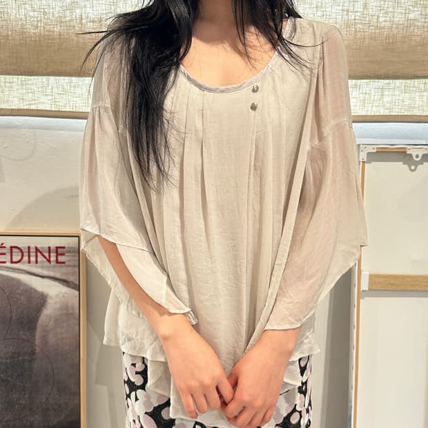빈티지 케이프 쉬어 블라우스