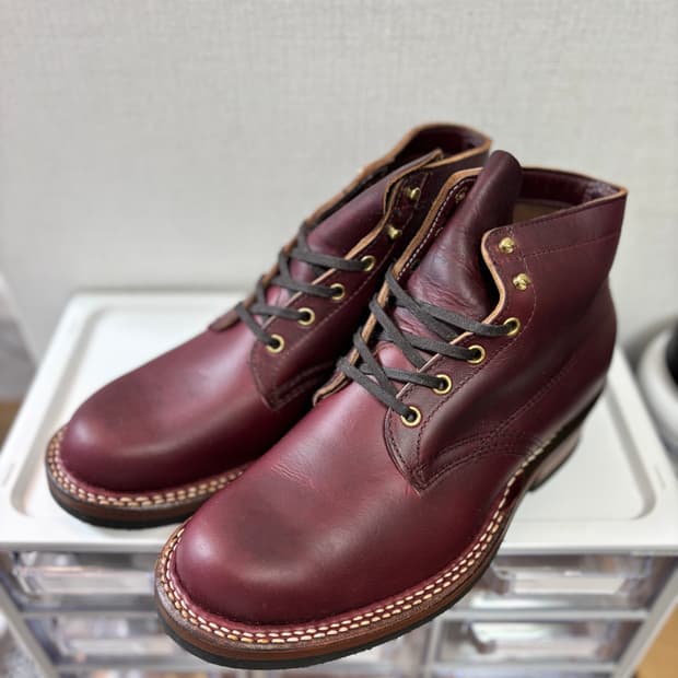 [새제품] 화이츠부츠 세미드레스 8.5