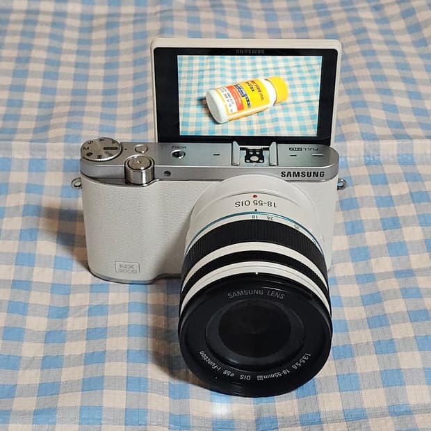삼성 NX3000 미러리스 카메라