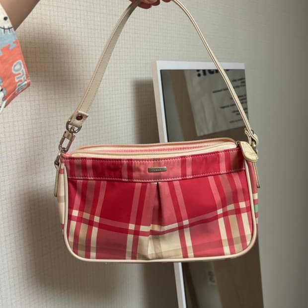 닥스 빈티지 숄더백