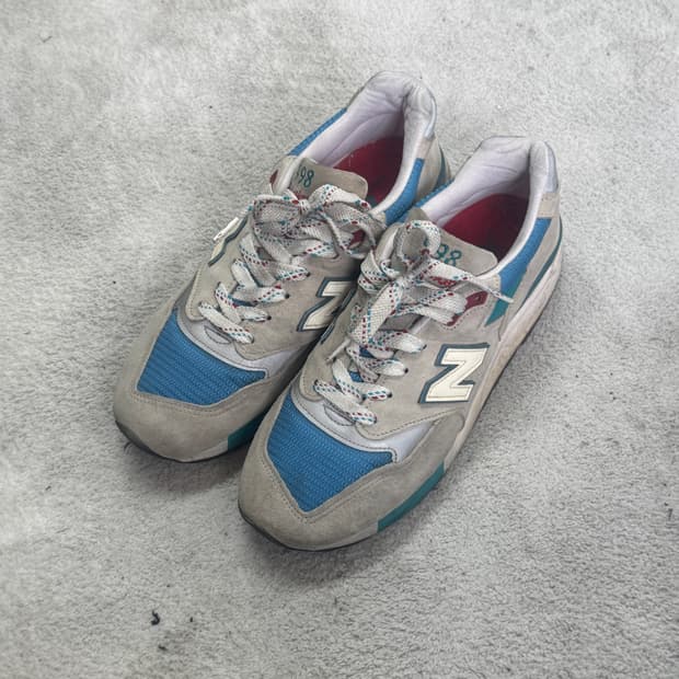 뉴발란스 998
