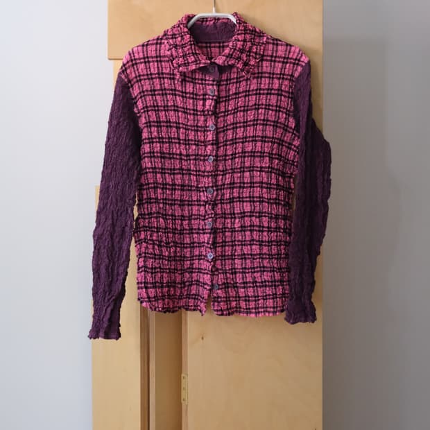 me ISSEY MIYAKE Check Pleats Top