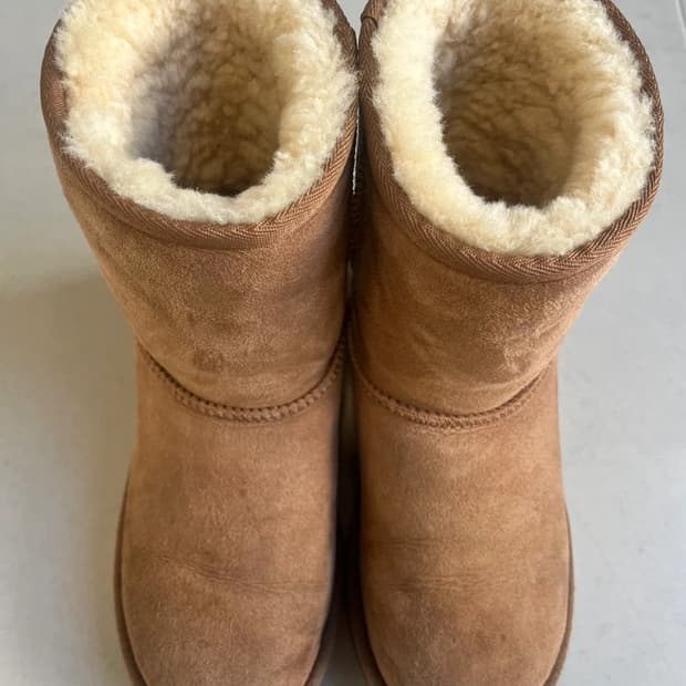 UGG 어그 부츠 225mm 사이즈