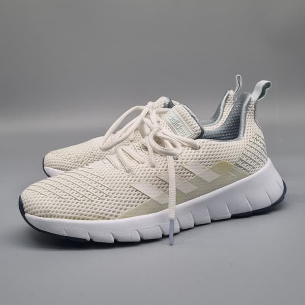 아디다스 오즈위고 런 여성운동화230 