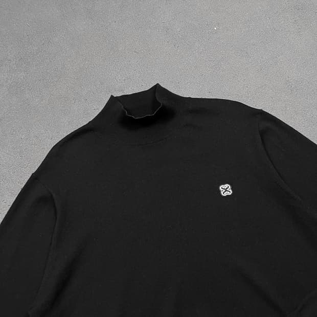 세터 터틀넥 블랙 니트 