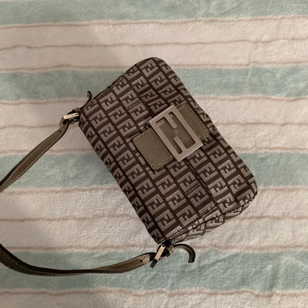 빈티지 펜디 바게트백 미니 맘마백